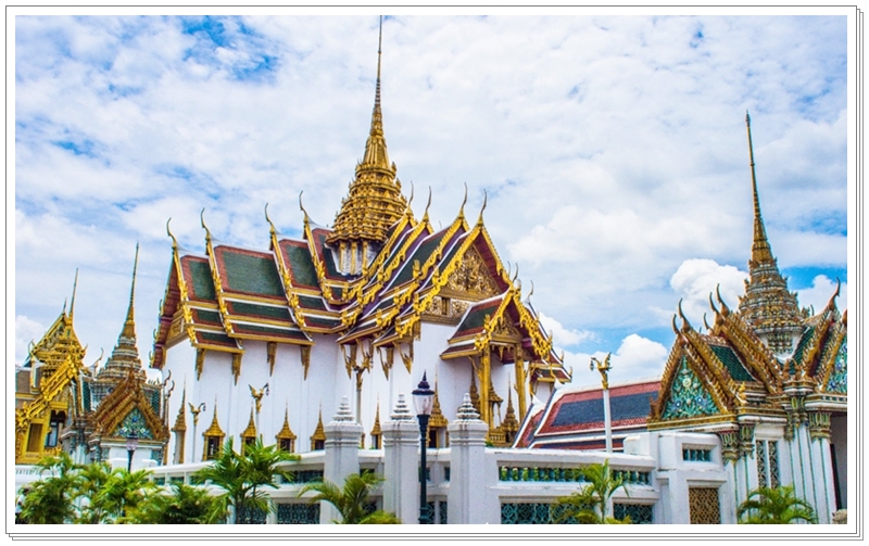 ﻿กรมบังคับคดีเข้าร่วมในพระพิธีธรรมสวดพระอภิธรรมพระบรมศพ พระบาทสมเด็จพระปรมินทรมหาภูมิพลอดุลยเดช